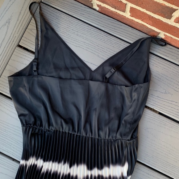 All Saints Curtis 2-in-1Tie Dye Pleated Midi Dress - Picture 15 of 16